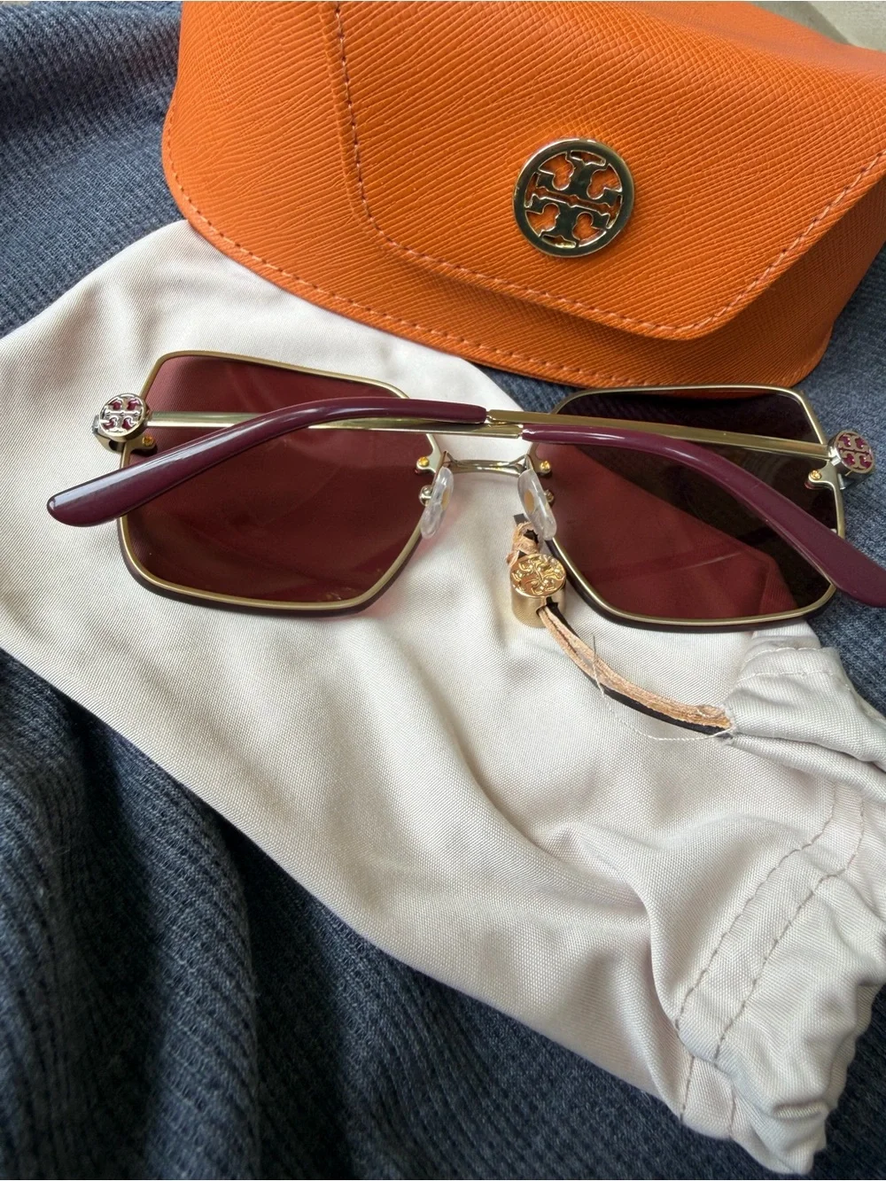 Ty Women's Burgundy Gradient Sunglasses with Gold Accents